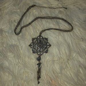 ✨2 for 15✨ long silver snowflake necklace